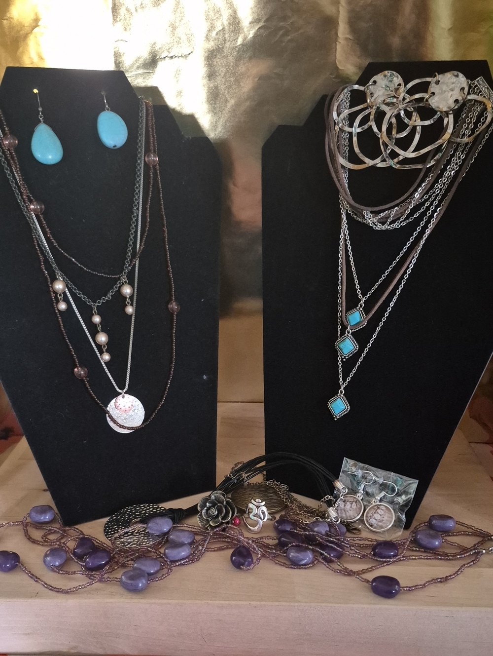Turquoise Pendant Layered Necklace and Earrings Set - Women Jewelry